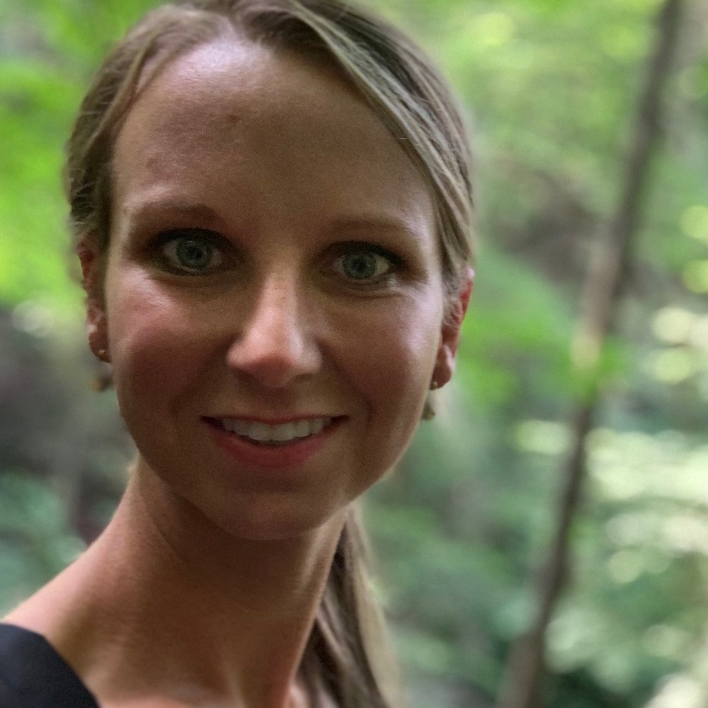 Meet your Posher, Shana